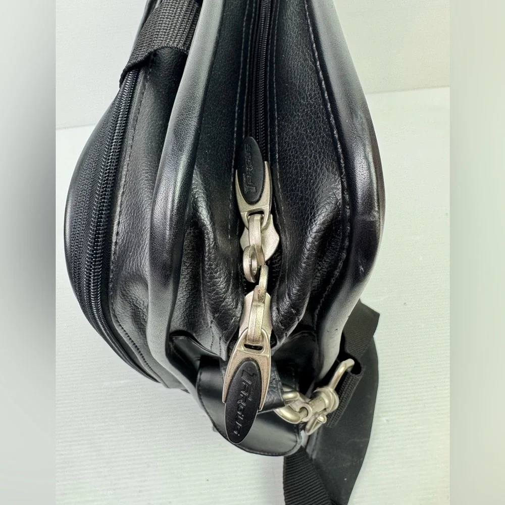 Targus Leather Notebook/Laptop Case Black W/Shoulder Strap Bag Handbag Work